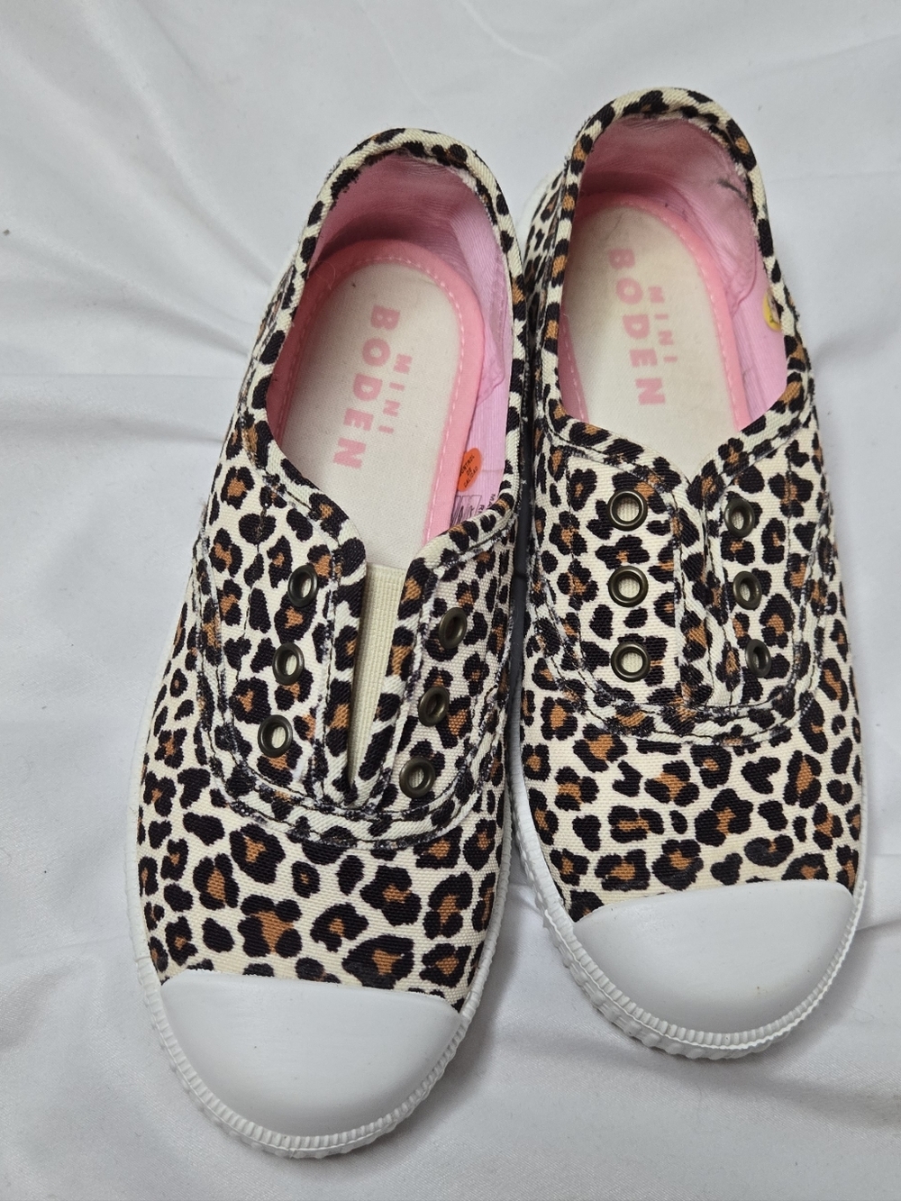Mini Boden Leopard Print Pink Canvas  Slip-On Kids Sneakers Little Girl 13-13.5 - Picture 2 of 8